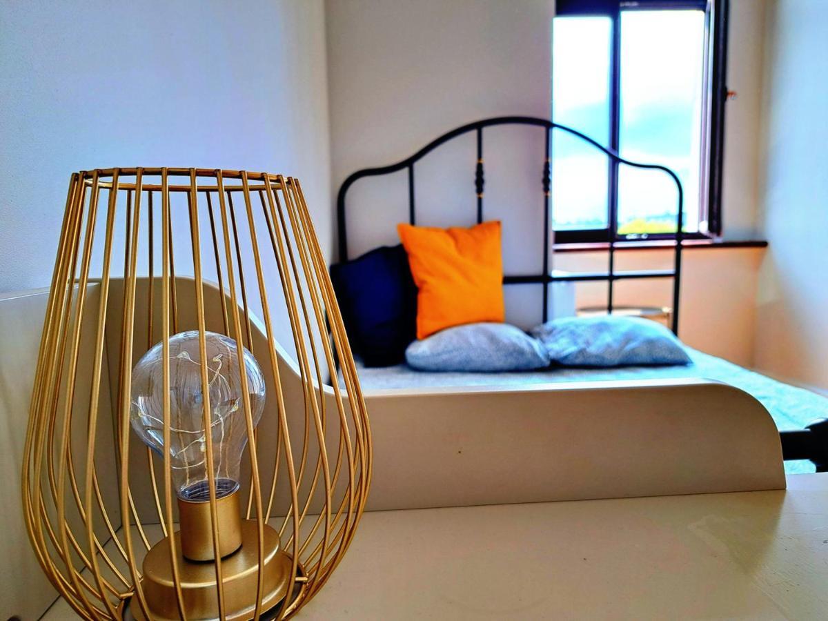 Kopernik Premium Rooms Apartment Torun Luaran gambar
