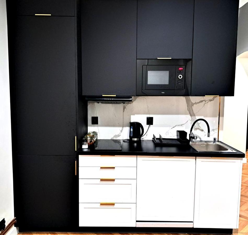 Kopernik Premium Rooms Apartment Torun Luaran gambar