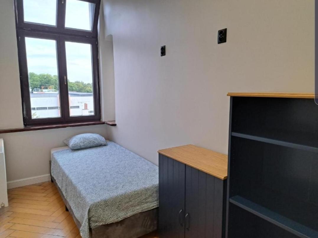 Kopernik Premium Rooms Apartment Torun Bilik gambar